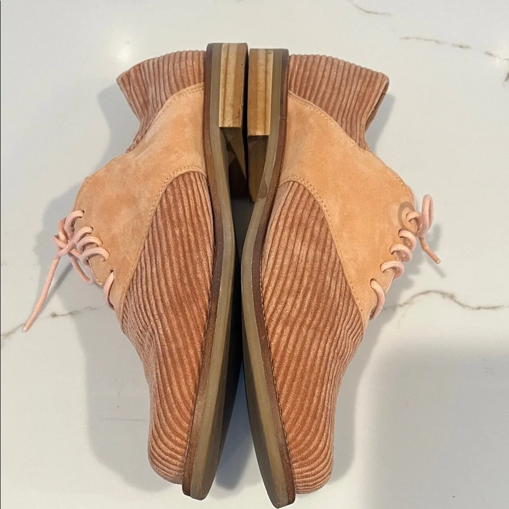 Anthropologie Blush Pink Corduroy Oxford Loafers Spain Sz 39 US 8.5
